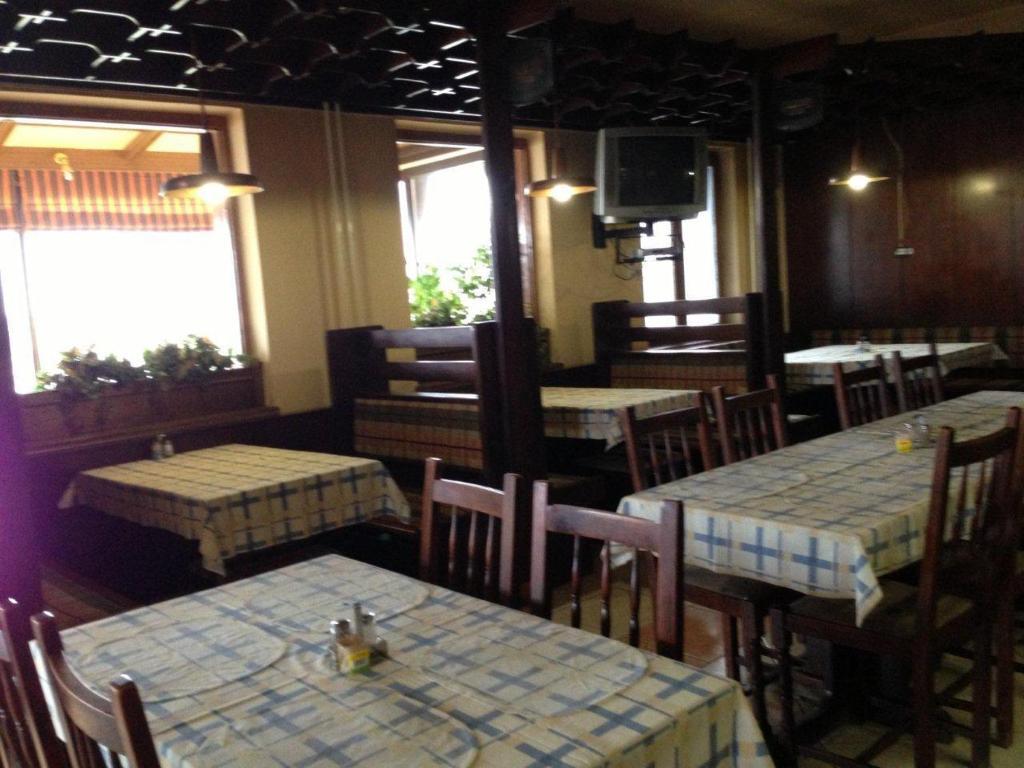 Panorama Panzio Bed & Breakfast Tatabanya Exterior photo