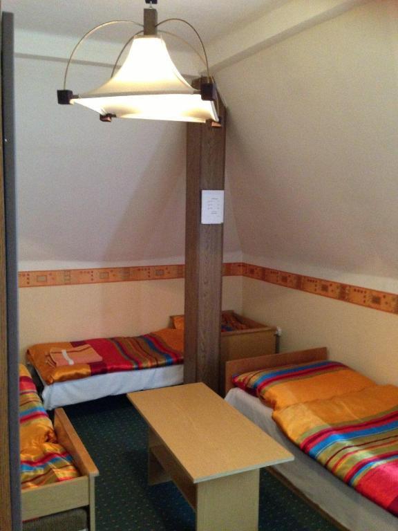 Panorama Panzio Bed & Breakfast Tatabanya Room photo